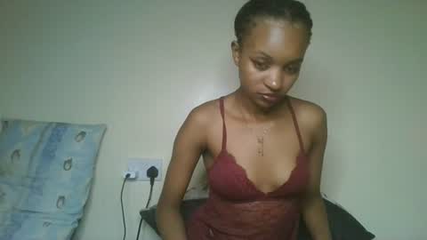 Snapshot of petal_palette chatting on June 26, 2026, 8:02 pm Lolly online show from June 26, 2026, 8:02 pm