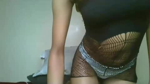 Snapshot of petal_palette chatting on July 11, 2026, 9:34 am Lolly online show from July 11, 2026, 9:34 am
