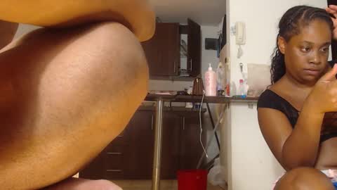 kamila online show from February 24, 2026, 1:47 am