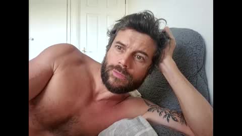 Snapshot of pete_le_meat chatting on April 30, 2026, 5:30 pm pete_le_meat online show from April 30, 2026, 5:30 pm