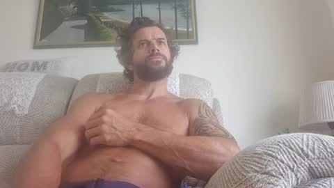Snapshot of pete_le_meat chatting on July 6, 2026, 9:39 am pete_le_meat online show from July 6, 2026, 9:39 am