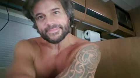 Snapshot of pete_le_meat chatting on July 16, 2026, 2:56 pm pete_le_meat online show from July 16, 2026, 2:56 pm