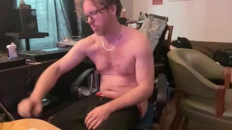 Snapshot of petehaze484617 chatting on April 2, 2026, 7:33 pm Pete Haze online show from April 2, 2026, 7:33 pm