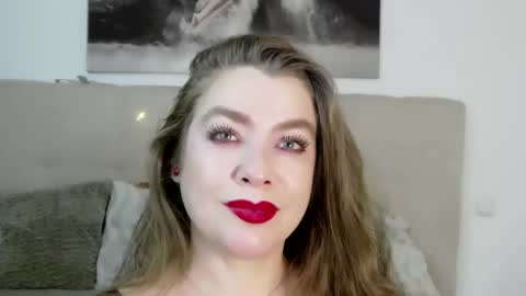 Snapshot of petersemily chatting on December 14, 2024, 12:55 am Peters Emily online show from December 14, 2024, 12:55 am