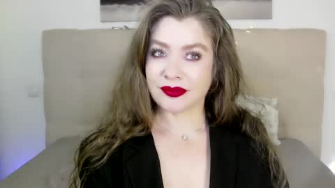 Snapshot of petersemily chatting on January 18, 2025, 8:19 pm Peters Emily online show from January 18, 2025, 8:19 pm