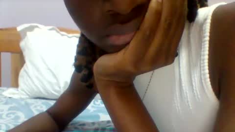 Snapshot of petite_ariana chatting on March 10, 2026, 8:47 pm ariana online show from March 10, 2026, 8:47 pm