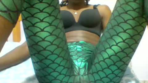 Snapshot of petite_ariana chatting on March 11, 2026, 10:38 pm ariana online show from March 11, 2026, 10:38 pm