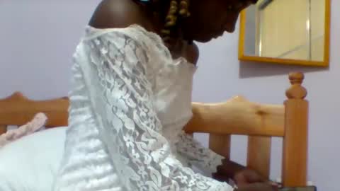 Snapshot of petite_ariana chatting on March 28, 2026, 8:41 pm ariana online show from March 28, 2026, 8:41 pm