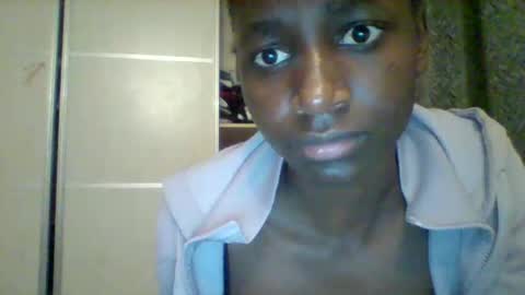 Snapshot of petite_ariana chatting on May 16, 2026, 7:56 pm ariana online show from May 16, 2026, 7:56 pm