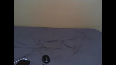 petite_bunni online show from May 4, 2026, 6:26 pm