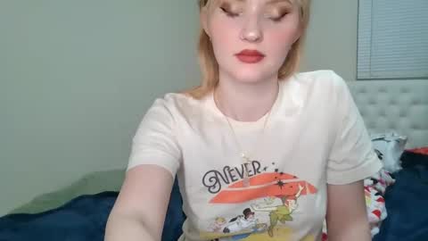 Little cupcake online show from March 6, 2025, 2:30 am