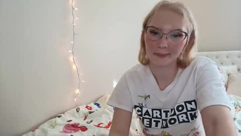 Little cupcake online show from November 17, 2025, 7:30 pm