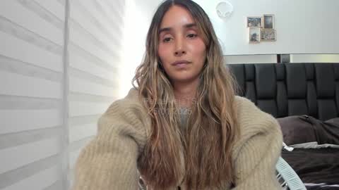 PetiteAlejaTs online show from January 6, 2025, 8:28 pm