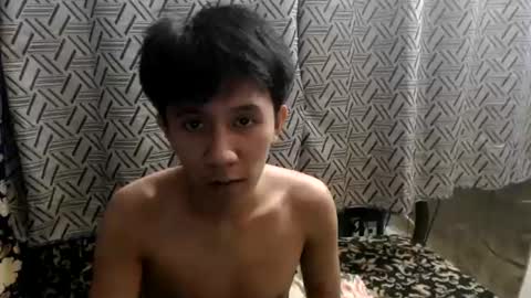 Snapshot of petiteasian_boy chatting on July 22, 2026, 5:16 pm cute vir online show from July 22, 2026, 5:16 pm