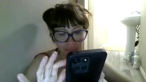 Snapshot of petitedoll30 chatting on July 18, 2026, 2:27 am Petitedoll30 online show from July 18, 2026, 2:27 am