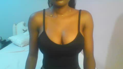 Snapshot of petiteediva chatting on July 5, 2026, 3:02 am diva online show from July 5, 2026, 3:02 am