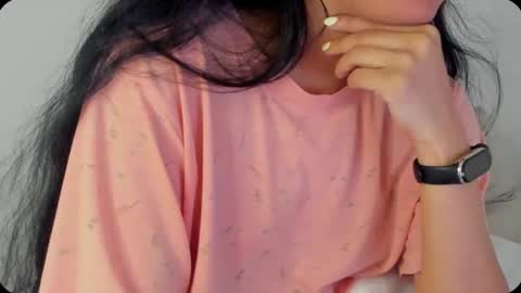 Snapshot of petitgirl_ chatting on February 19, 2025, 9:58 pm  J A S S  online show from February 19, 2025, 9:58 pm