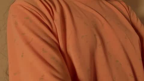 Snapshot of petitgirl_ chatting on March 5, 2025, 4:56 am  J A S S  online show from March 5, 2025, 4:56 am