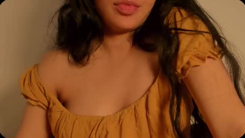 Snapshot of petitgirl_ chatting on September 18, 2025, 4:53 pm  J A S S  online show from September 18, 2025, 4:53 pm