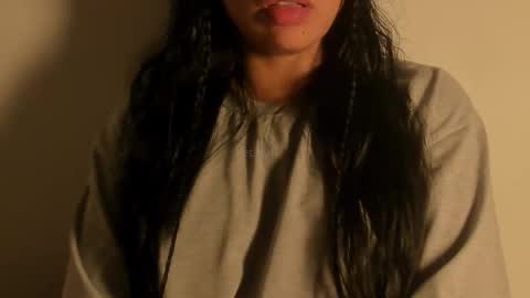 Snapshot of petitgirl_ chatting on September 26, 2025, 1:20 am  J A S S  online show from September 26, 2025, 1:20 am