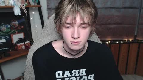 soren online show from April 21, 2026, 7:50 pm