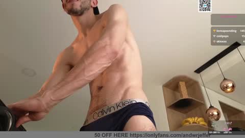 phantom_bigger1 online show from February 5, 2025, 2:26 pm