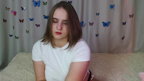 phantommira online show from January 6, 2025, 3:08 pm