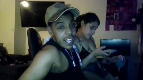 Snapshot of phantomsavi31 chatting on May 13, 2026, 3:04 am PHANTOMSAVI online show from May 13, 2026, 3:04 am