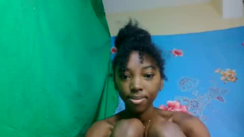 Snapshot of phaosiiia chatting on July 8, 2026, 4:17 am phaosiiia online show from July 8, 2026, 4:17 am