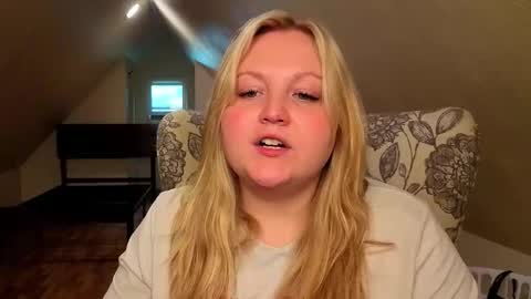 PhatAssBlond online show from May 16, 2026, 9:13 pm