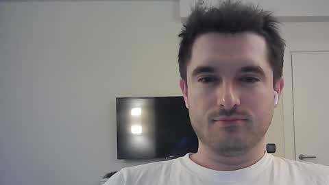 Snapshot of philborison chatting on January 18, 2026, 3:32 am PhilipBorison online show from January 18, 2026, 3:32 am