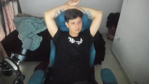 Snapshot of philip_dj chatting on April 14, 2026, 11:05 am philip_dj online show from April 14, 2026, 11:05 am