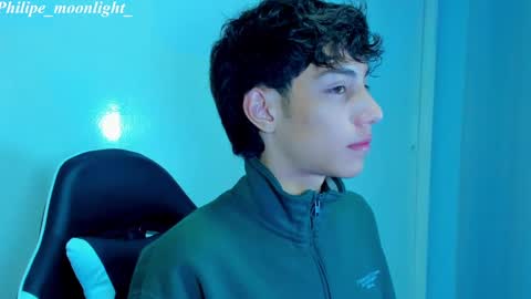 Phil.   INDEPENDENT MODEL online show from February 25, 2025, 8:25 am