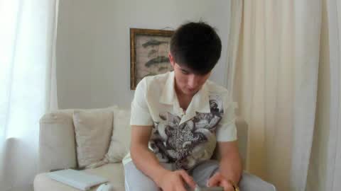 Snapshot of philiprich1_ chatting on April 4, 2026, 4:59 pm philiprich online show from April 4, 2026, 4:59 pm