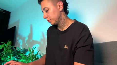 PHILLIP online show from March 27, 2026, 9:03 pm