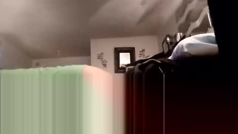 phillipdee online show from October 24, 2025, 4:03 pm