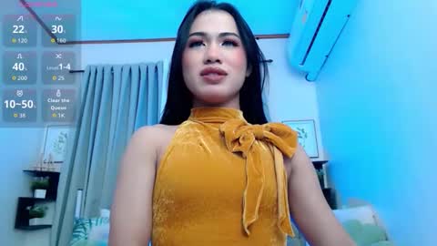 laura online show from November 1, 2025, 5:15 pm