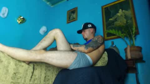 phlilloyhighclouds online show from January 25, 2025, 3:41 pm