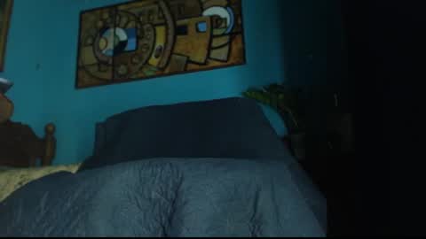 phlilloyhighclouds online show from March 5, 2025, 12:44 pm