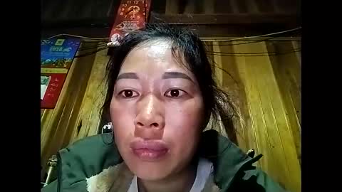 Snapshot of phuong_vietnam chatting on April 1, 2026, 12:28 pm phuong_vietnam online show from April 1, 2026, 12:28 pm