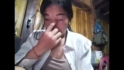 Snapshot of phuong_vietnam chatting on May 18, 2026, 1:02 am phuong_vietnam online show from May 18, 2026, 1:02 am