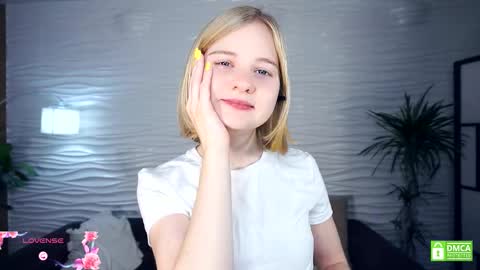 Hann G. Jones online show from November 1, 2025, 5:20 am