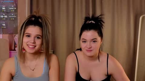 Snapshot of phyllisheart chatting on January 12, 2025, 3:14 pm Lora black and Lili blonde welcome you here online show from January 12, 2025, 3:14 pm