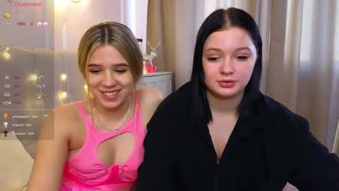 Snapshot of phyllisheart chatting on March 9, 2025, 2:32 pm Lora black and Lili blonde welcome you here online show from March 9, 2025, 2:32 pm
