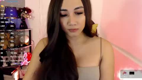 Pia online show from February 24, 2025, 9:20 pm