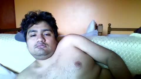 Snapshot of pichulonrenzo chatting on October 9, 2025, 9:57 pm PICHULAMOJADA online show from October 9, 2025, 9:57 pm