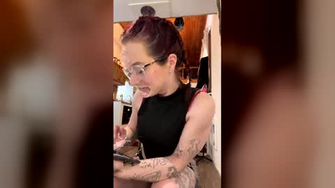 piecesxx online show from May 17, 2026, 10:17 pm