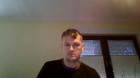 Snapshot of piercingsxxx chatting on May 5, 2026, 7:05 am piercingsxxx online show from May 5, 2026, 7:05 am