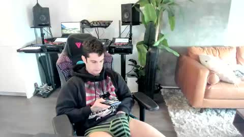 Pierre Fitch online show from March 11, 2025, 8:20 pm