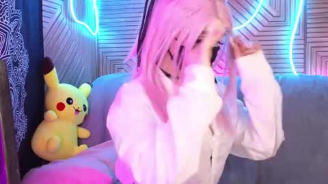 Snapshot of pika_pikaa chatting on May 28, 2026, 1:25 am Sonya online show from May 28, 2026, 1:25 am